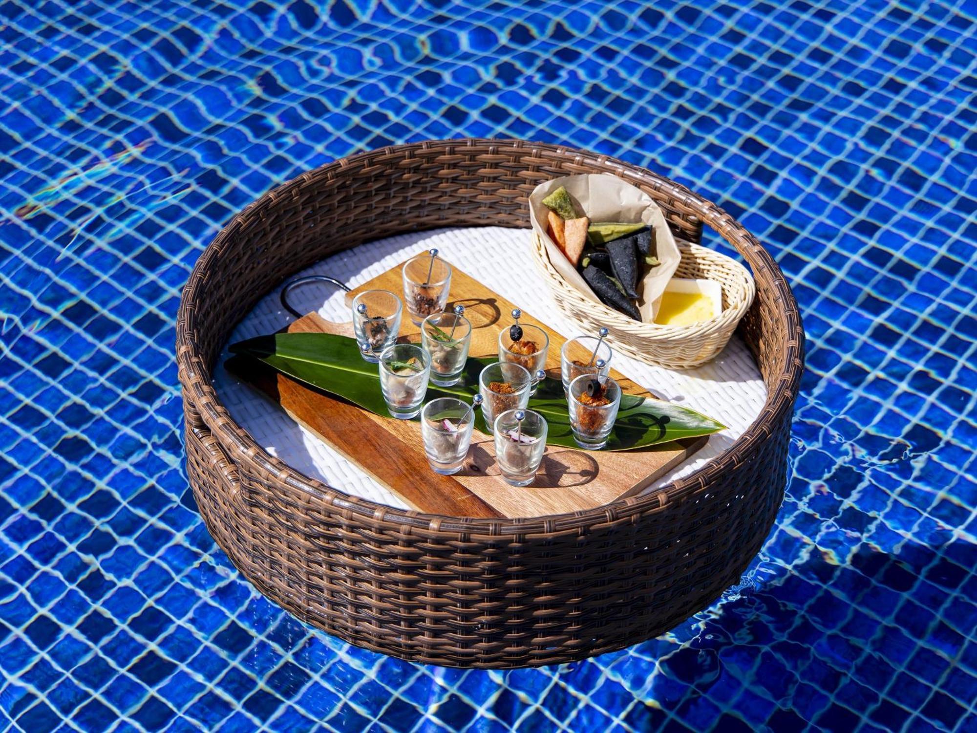 אונה Aquasense Hotel & Resort מראה חיצוני תמונה