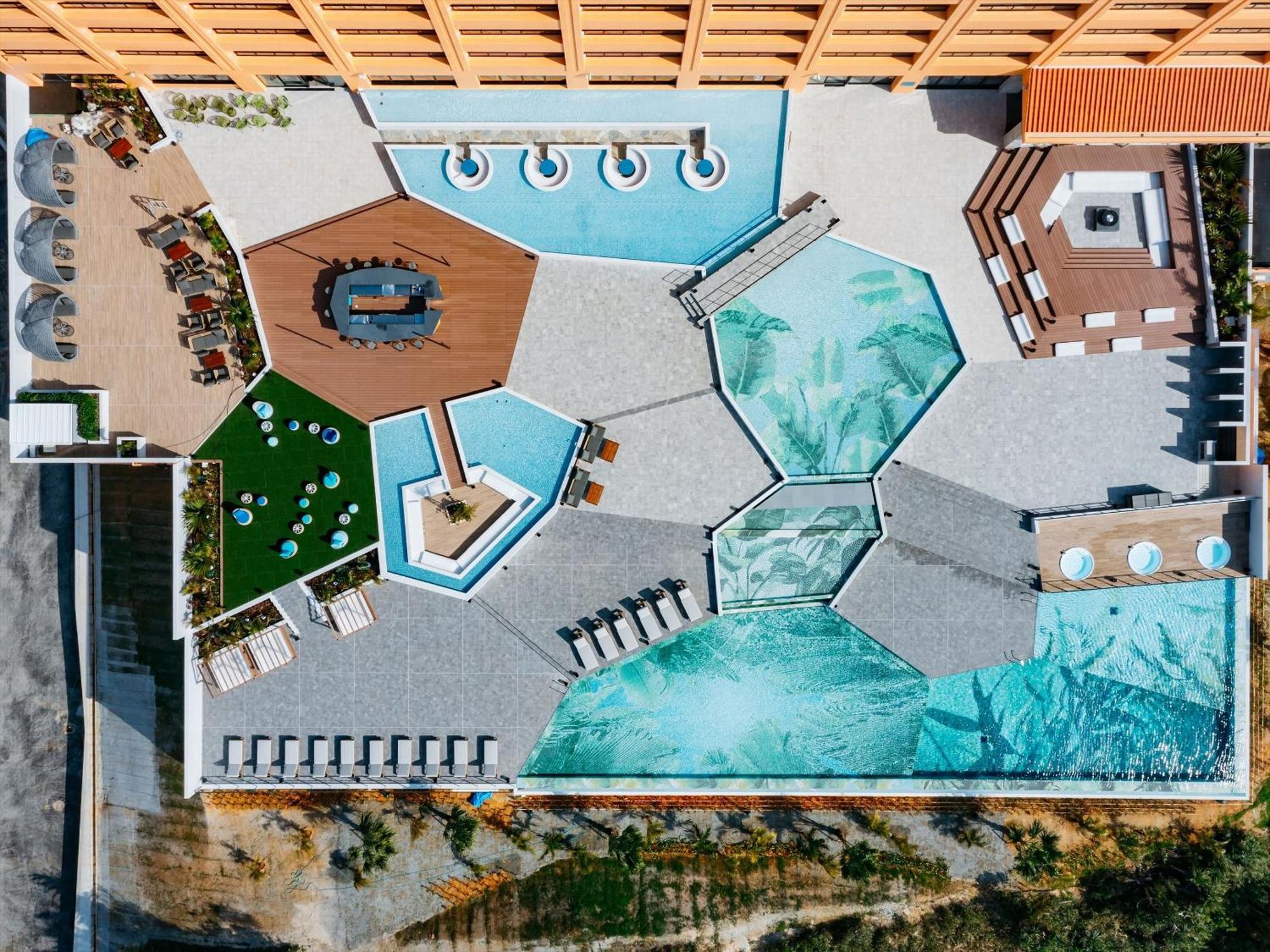 אונה Aquasense Hotel & Resort מראה חיצוני תמונה