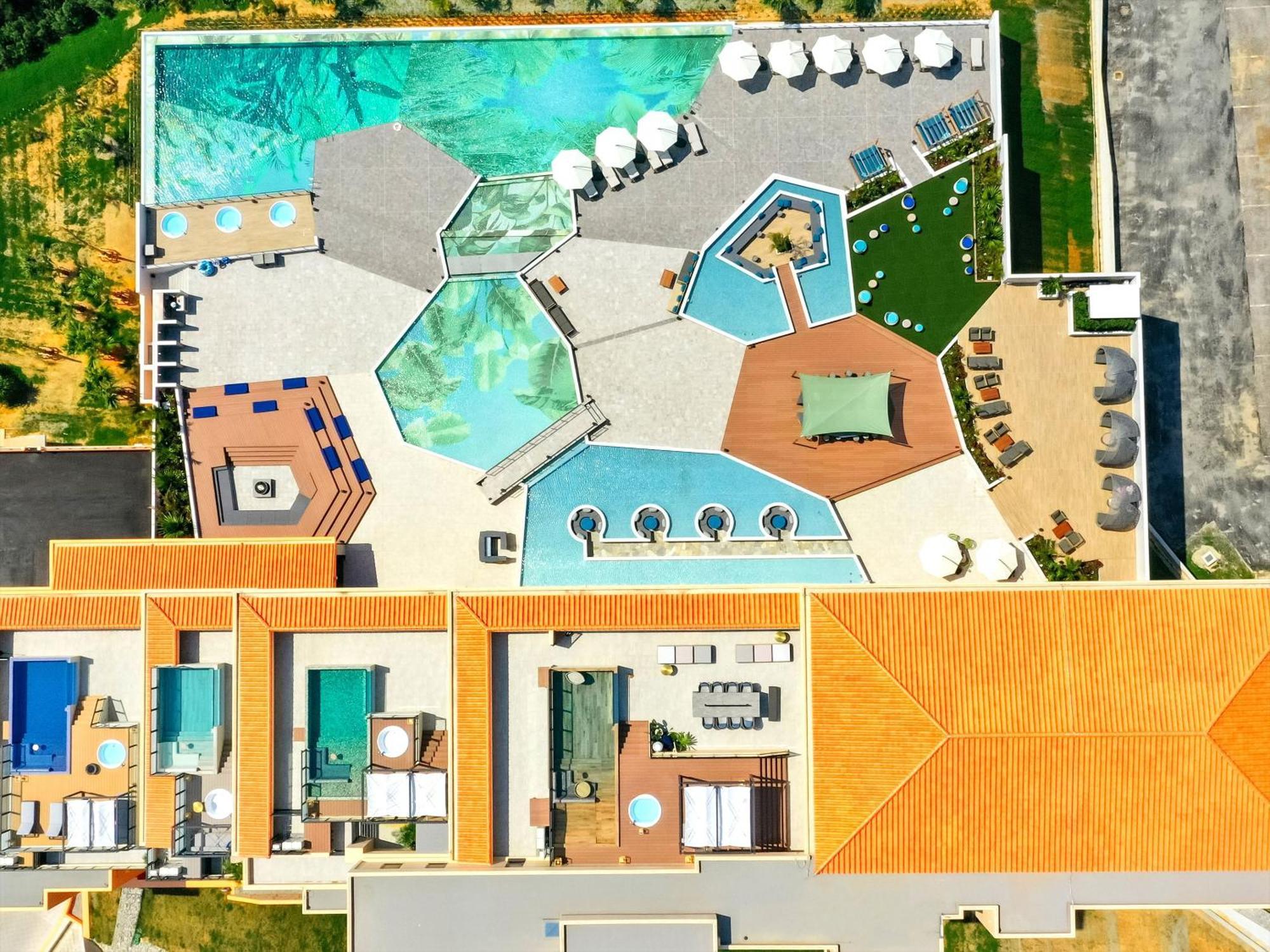 אונה Aquasense Hotel & Resort מראה חיצוני תמונה